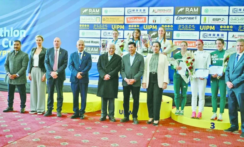 صبحى-يشهد-نهائى-كأس-العالم-للخماسى-الحديث-سيدات