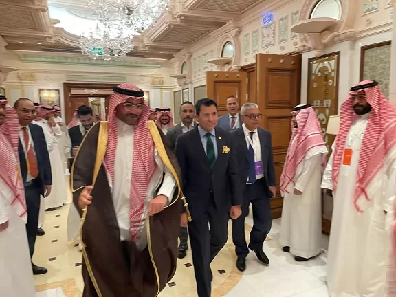 «وزير-الرياضة»-يحضر-فعاليات-منتدى-الاستثمار-الرياضي-بالرياض