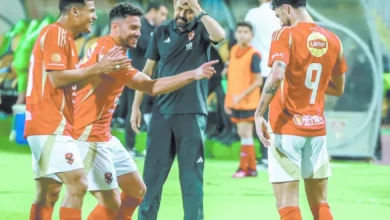 «الأحمر»-يعتلى-الصدارة-بعد-غياب-17-أسبوعًا
