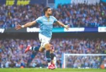 «الريدز»-يتسلم-كأس-«البريميرليج».-ودورى-الأبطال-حلم-«مرموش»